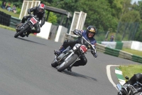 Mallory-park-Leicestershire;Mallory-park-photographs;Motorcycle-action-photographs;classic-bikes;event-digital-images;eventdigitalimages;mallory-park;no-limits-trackday;peter-wileman-photography;vintage-bikes;vintage-motorcycles;vmcc-festival-1000-bikes