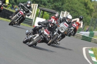 Mallory-park-Leicestershire;Mallory-park-photographs;Motorcycle-action-photographs;classic-bikes;event-digital-images;eventdigitalimages;mallory-park;no-limits-trackday;peter-wileman-photography;vintage-bikes;vintage-motorcycles;vmcc-festival-1000-bikes