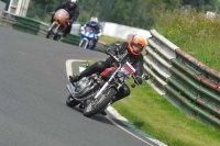 Mallory-park-Leicestershire;Mallory-park-photographs;Motorcycle-action-photographs;classic-bikes;event-digital-images;eventdigitalimages;mallory-park;no-limits-trackday;peter-wileman-photography;vintage-bikes;vintage-motorcycles;vmcc-festival-1000-bikes