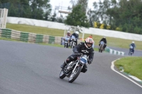 Mallory-park-Leicestershire;Mallory-park-photographs;Motorcycle-action-photographs;classic-bikes;event-digital-images;eventdigitalimages;mallory-park;no-limits-trackday;peter-wileman-photography;vintage-bikes;vintage-motorcycles;vmcc-festival-1000-bikes