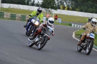 Mallory-park-Leicestershire;Mallory-park-photographs;Motorcycle-action-photographs;classic-bikes;event-digital-images;eventdigitalimages;mallory-park;no-limits-trackday;peter-wileman-photography;vintage-bikes;vintage-motorcycles;vmcc-festival-1000-bikes