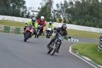 Mallory-park-Leicestershire;Mallory-park-photographs;Motorcycle-action-photographs;classic-bikes;event-digital-images;eventdigitalimages;mallory-park;no-limits-trackday;peter-wileman-photography;vintage-bikes;vintage-motorcycles;vmcc-festival-1000-bikes