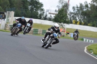 Mallory-park-Leicestershire;Mallory-park-photographs;Motorcycle-action-photographs;classic-bikes;event-digital-images;eventdigitalimages;mallory-park;no-limits-trackday;peter-wileman-photography;vintage-bikes;vintage-motorcycles;vmcc-festival-1000-bikes