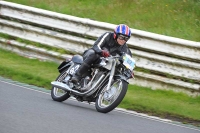 Mallory-park-Leicestershire;Mallory-park-photographs;Motorcycle-action-photographs;classic-bikes;event-digital-images;eventdigitalimages;mallory-park;no-limits-trackday;peter-wileman-photography;vintage-bikes;vintage-motorcycles;vmcc-festival-1000-bikes