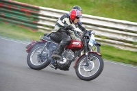 Mallory-park-Leicestershire;Mallory-park-photographs;Motorcycle-action-photographs;classic-bikes;event-digital-images;eventdigitalimages;mallory-park;no-limits-trackday;peter-wileman-photography;vintage-bikes;vintage-motorcycles;vmcc-festival-1000-bikes