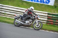 Mallory-park-Leicestershire;Mallory-park-photographs;Motorcycle-action-photographs;classic-bikes;event-digital-images;eventdigitalimages;mallory-park;no-limits-trackday;peter-wileman-photography;vintage-bikes;vintage-motorcycles;vmcc-festival-1000-bikes