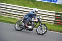 Mallory-park-Leicestershire;Mallory-park-photographs;Motorcycle-action-photographs;classic-bikes;event-digital-images;eventdigitalimages;mallory-park;no-limits-trackday;peter-wileman-photography;vintage-bikes;vintage-motorcycles;vmcc-festival-1000-bikes