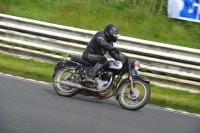 Mallory-park-Leicestershire;Mallory-park-photographs;Motorcycle-action-photographs;classic-bikes;event-digital-images;eventdigitalimages;mallory-park;no-limits-trackday;peter-wileman-photography;vintage-bikes;vintage-motorcycles;vmcc-festival-1000-bikes
