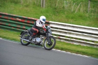 Mallory-park-Leicestershire;Mallory-park-photographs;Motorcycle-action-photographs;classic-bikes;event-digital-images;eventdigitalimages;mallory-park;no-limits-trackday;peter-wileman-photography;vintage-bikes;vintage-motorcycles;vmcc-festival-1000-bikes
