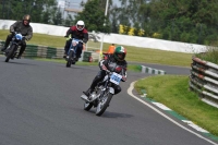 Mallory-park-Leicestershire;Mallory-park-photographs;Motorcycle-action-photographs;classic-bikes;event-digital-images;eventdigitalimages;mallory-park;no-limits-trackday;peter-wileman-photography;vintage-bikes;vintage-motorcycles;vmcc-festival-1000-bikes