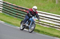 Mallory-park-Leicestershire;Mallory-park-photographs;Motorcycle-action-photographs;classic-bikes;event-digital-images;eventdigitalimages;mallory-park;no-limits-trackday;peter-wileman-photography;vintage-bikes;vintage-motorcycles;vmcc-festival-1000-bikes