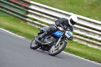 Mallory-park-Leicestershire;Mallory-park-photographs;Motorcycle-action-photographs;classic-bikes;event-digital-images;eventdigitalimages;mallory-park;no-limits-trackday;peter-wileman-photography;vintage-bikes;vintage-motorcycles;vmcc-festival-1000-bikes