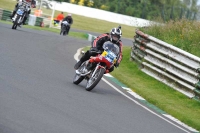 Mallory-park-Leicestershire;Mallory-park-photographs;Motorcycle-action-photographs;classic-bikes;event-digital-images;eventdigitalimages;mallory-park;no-limits-trackday;peter-wileman-photography;vintage-bikes;vintage-motorcycles;vmcc-festival-1000-bikes