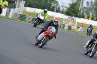 Mallory-park-Leicestershire;Mallory-park-photographs;Motorcycle-action-photographs;classic-bikes;event-digital-images;eventdigitalimages;mallory-park;no-limits-trackday;peter-wileman-photography;vintage-bikes;vintage-motorcycles;vmcc-festival-1000-bikes
