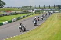 Mallory-park-Leicestershire;Mallory-park-photographs;Motorcycle-action-photographs;classic-bikes;event-digital-images;eventdigitalimages;mallory-park;no-limits-trackday;peter-wileman-photography;vintage-bikes;vintage-motorcycles;vmcc-festival-1000-bikes