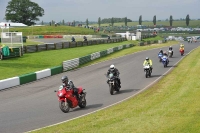 Mallory-park-Leicestershire;Mallory-park-photographs;Motorcycle-action-photographs;classic-bikes;event-digital-images;eventdigitalimages;mallory-park;no-limits-trackday;peter-wileman-photography;vintage-bikes;vintage-motorcycles;vmcc-festival-1000-bikes