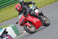 Mallory-park-Leicestershire;Mallory-park-photographs;Motorcycle-action-photographs;classic-bikes;event-digital-images;eventdigitalimages;mallory-park;no-limits-trackday;peter-wileman-photography;vintage-bikes;vintage-motorcycles;vmcc-festival-1000-bikes