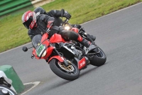 Mallory-park-Leicestershire;Mallory-park-photographs;Motorcycle-action-photographs;classic-bikes;event-digital-images;eventdigitalimages;mallory-park;no-limits-trackday;peter-wileman-photography;vintage-bikes;vintage-motorcycles;vmcc-festival-1000-bikes