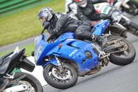 Mallory-park-Leicestershire;Mallory-park-photographs;Motorcycle-action-photographs;classic-bikes;event-digital-images;eventdigitalimages;mallory-park;no-limits-trackday;peter-wileman-photography;vintage-bikes;vintage-motorcycles;vmcc-festival-1000-bikes