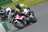 Mallory-park-Leicestershire;Mallory-park-photographs;Motorcycle-action-photographs;classic-bikes;event-digital-images;eventdigitalimages;mallory-park;no-limits-trackday;peter-wileman-photography;vintage-bikes;vintage-motorcycles;vmcc-festival-1000-bikes