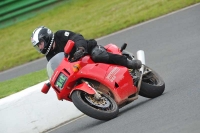 Mallory-park-Leicestershire;Mallory-park-photographs;Motorcycle-action-photographs;classic-bikes;event-digital-images;eventdigitalimages;mallory-park;no-limits-trackday;peter-wileman-photography;vintage-bikes;vintage-motorcycles;vmcc-festival-1000-bikes