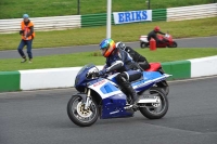 Mallory-park-Leicestershire;Mallory-park-photographs;Motorcycle-action-photographs;classic-bikes;event-digital-images;eventdigitalimages;mallory-park;no-limits-trackday;peter-wileman-photography;vintage-bikes;vintage-motorcycles;vmcc-festival-1000-bikes