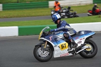 Mallory-park-Leicestershire;Mallory-park-photographs;Motorcycle-action-photographs;classic-bikes;event-digital-images;eventdigitalimages;mallory-park;no-limits-trackday;peter-wileman-photography;vintage-bikes;vintage-motorcycles;vmcc-festival-1000-bikes