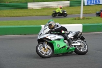 Mallory-park-Leicestershire;Mallory-park-photographs;Motorcycle-action-photographs;classic-bikes;event-digital-images;eventdigitalimages;mallory-park;no-limits-trackday;peter-wileman-photography;vintage-bikes;vintage-motorcycles;vmcc-festival-1000-bikes