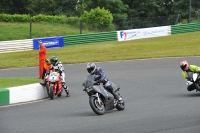 Mallory-park-Leicestershire;Mallory-park-photographs;Motorcycle-action-photographs;classic-bikes;event-digital-images;eventdigitalimages;mallory-park;no-limits-trackday;peter-wileman-photography;vintage-bikes;vintage-motorcycles;vmcc-festival-1000-bikes
