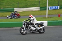 Mallory-park-Leicestershire;Mallory-park-photographs;Motorcycle-action-photographs;classic-bikes;event-digital-images;eventdigitalimages;mallory-park;no-limits-trackday;peter-wileman-photography;vintage-bikes;vintage-motorcycles;vmcc-festival-1000-bikes