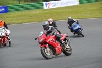 Mallory-park-Leicestershire;Mallory-park-photographs;Motorcycle-action-photographs;classic-bikes;event-digital-images;eventdigitalimages;mallory-park;no-limits-trackday;peter-wileman-photography;vintage-bikes;vintage-motorcycles;vmcc-festival-1000-bikes