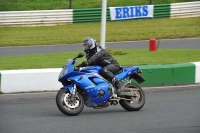 Mallory-park-Leicestershire;Mallory-park-photographs;Motorcycle-action-photographs;classic-bikes;event-digital-images;eventdigitalimages;mallory-park;no-limits-trackday;peter-wileman-photography;vintage-bikes;vintage-motorcycles;vmcc-festival-1000-bikes