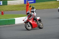 Mallory-park-Leicestershire;Mallory-park-photographs;Motorcycle-action-photographs;classic-bikes;event-digital-images;eventdigitalimages;mallory-park;no-limits-trackday;peter-wileman-photography;vintage-bikes;vintage-motorcycles;vmcc-festival-1000-bikes