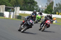 Mallory-park-Leicestershire;Mallory-park-photographs;Motorcycle-action-photographs;classic-bikes;event-digital-images;eventdigitalimages;mallory-park;no-limits-trackday;peter-wileman-photography;vintage-bikes;vintage-motorcycles;vmcc-festival-1000-bikes