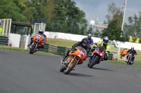 Mallory-park-Leicestershire;Mallory-park-photographs;Motorcycle-action-photographs;classic-bikes;event-digital-images;eventdigitalimages;mallory-park;no-limits-trackday;peter-wileman-photography;vintage-bikes;vintage-motorcycles;vmcc-festival-1000-bikes