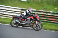 Mallory-park-Leicestershire;Mallory-park-photographs;Motorcycle-action-photographs;classic-bikes;event-digital-images;eventdigitalimages;mallory-park;no-limits-trackday;peter-wileman-photography;vintage-bikes;vintage-motorcycles;vmcc-festival-1000-bikes