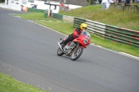 Mallory-park-Leicestershire;Mallory-park-photographs;Motorcycle-action-photographs;classic-bikes;event-digital-images;eventdigitalimages;mallory-park;no-limits-trackday;peter-wileman-photography;vintage-bikes;vintage-motorcycles;vmcc-festival-1000-bikes