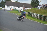 Mallory-park-Leicestershire;Mallory-park-photographs;Motorcycle-action-photographs;classic-bikes;event-digital-images;eventdigitalimages;mallory-park;no-limits-trackday;peter-wileman-photography;vintage-bikes;vintage-motorcycles;vmcc-festival-1000-bikes