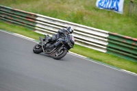 Mallory-park-Leicestershire;Mallory-park-photographs;Motorcycle-action-photographs;classic-bikes;event-digital-images;eventdigitalimages;mallory-park;no-limits-trackday;peter-wileman-photography;vintage-bikes;vintage-motorcycles;vmcc-festival-1000-bikes