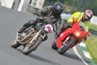 Mallory-park-Leicestershire;Mallory-park-photographs;Motorcycle-action-photographs;classic-bikes;event-digital-images;eventdigitalimages;mallory-park;no-limits-trackday;peter-wileman-photography;vintage-bikes;vintage-motorcycles;vmcc-festival-1000-bikes