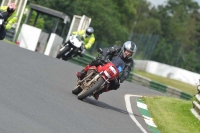 Mallory-park-Leicestershire;Mallory-park-photographs;Motorcycle-action-photographs;classic-bikes;event-digital-images;eventdigitalimages;mallory-park;no-limits-trackday;peter-wileman-photography;vintage-bikes;vintage-motorcycles;vmcc-festival-1000-bikes