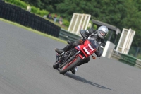 Mallory-park-Leicestershire;Mallory-park-photographs;Motorcycle-action-photographs;classic-bikes;event-digital-images;eventdigitalimages;mallory-park;no-limits-trackday;peter-wileman-photography;vintage-bikes;vintage-motorcycles;vmcc-festival-1000-bikes