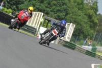 Mallory-park-Leicestershire;Mallory-park-photographs;Motorcycle-action-photographs;classic-bikes;event-digital-images;eventdigitalimages;mallory-park;no-limits-trackday;peter-wileman-photography;vintage-bikes;vintage-motorcycles;vmcc-festival-1000-bikes