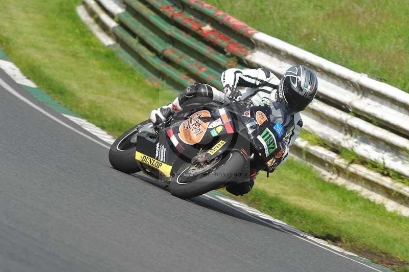 Mallory park Leicestershire;Mallory park photographs;Motorcycle action photographs;classic bikes;event digital images;eventdigitalimages;mallory park;no limits trackday;peter wileman photography;vintage bikes;vintage motorcycles;vmcc festival 1000 bikes