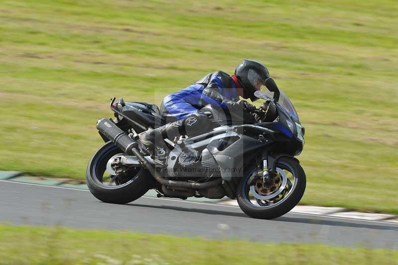 Mallory park Leicestershire;Mallory park photographs;Motorcycle action photographs;classic bikes;event digital images;eventdigitalimages;mallory park;no limits trackday;peter wileman photography;vintage bikes;vintage motorcycles;vmcc festival 1000 bikes