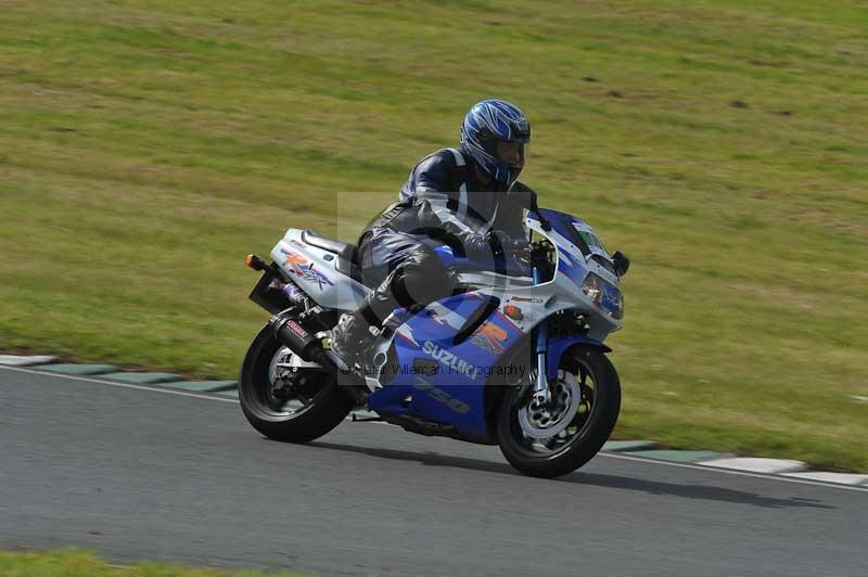 Mallory park Leicestershire;Mallory park photographs;Motorcycle action photographs;classic bikes;event digital images;eventdigitalimages;mallory park;no limits trackday;peter wileman photography;vintage bikes;vintage motorcycles;vmcc festival 1000 bikes