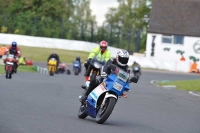 Mallory-park-Leicestershire;Mallory-park-photographs;Motorcycle-action-photographs;classic-bikes;event-digital-images;eventdigitalimages;mallory-park;no-limits-trackday;peter-wileman-photography;vintage-bikes;vintage-motorcycles;vmcc-festival-1000-bikes