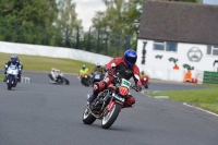 Mallory-park-Leicestershire;Mallory-park-photographs;Motorcycle-action-photographs;classic-bikes;event-digital-images;eventdigitalimages;mallory-park;no-limits-trackday;peter-wileman-photography;vintage-bikes;vintage-motorcycles;vmcc-festival-1000-bikes