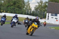 Mallory-park-Leicestershire;Mallory-park-photographs;Motorcycle-action-photographs;classic-bikes;event-digital-images;eventdigitalimages;mallory-park;no-limits-trackday;peter-wileman-photography;vintage-bikes;vintage-motorcycles;vmcc-festival-1000-bikes