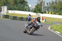 Mallory-park-Leicestershire;Mallory-park-photographs;Motorcycle-action-photographs;classic-bikes;event-digital-images;eventdigitalimages;mallory-park;no-limits-trackday;peter-wileman-photography;vintage-bikes;vintage-motorcycles;vmcc-festival-1000-bikes